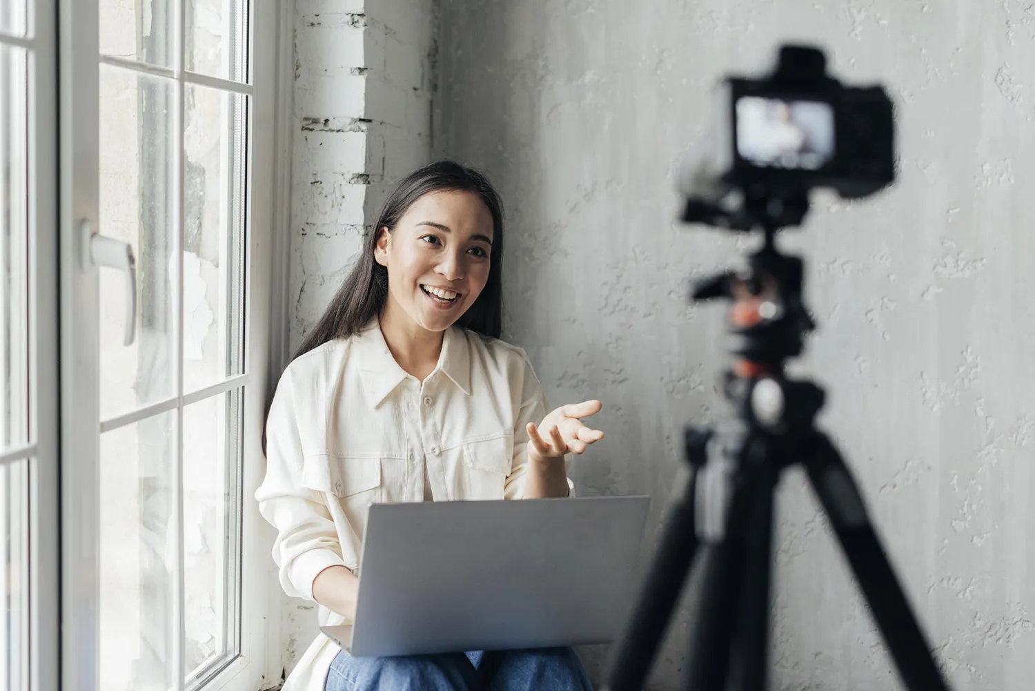 Bagaimana Edit Foto Online Mengubah Cara UMKM Bersaing