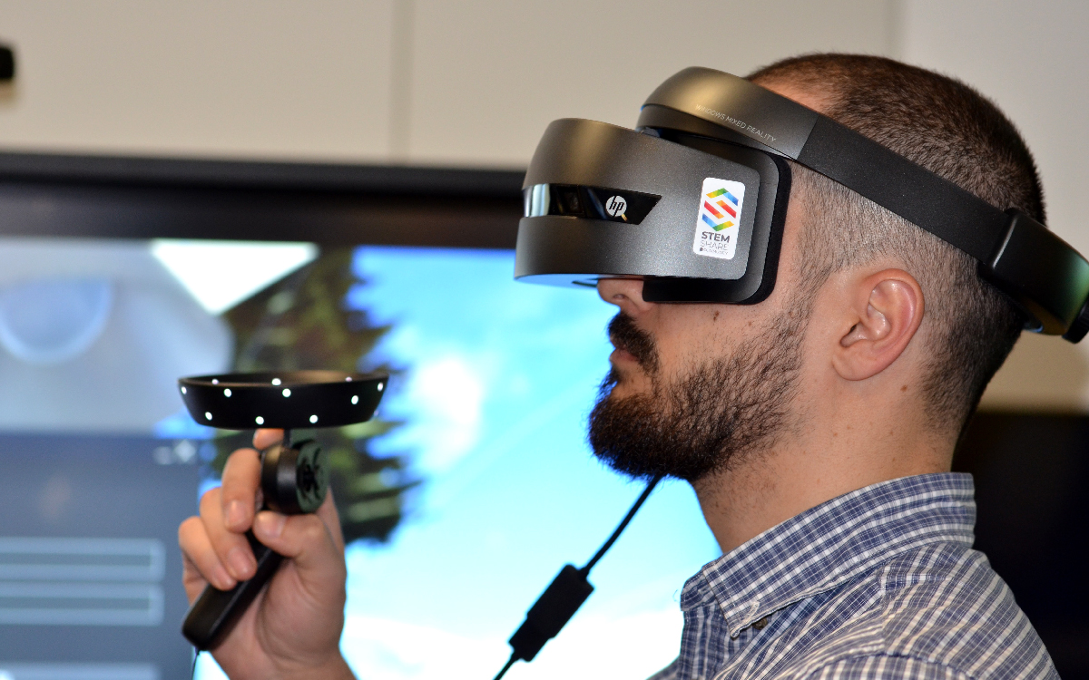 Apa itu Virtual Reality