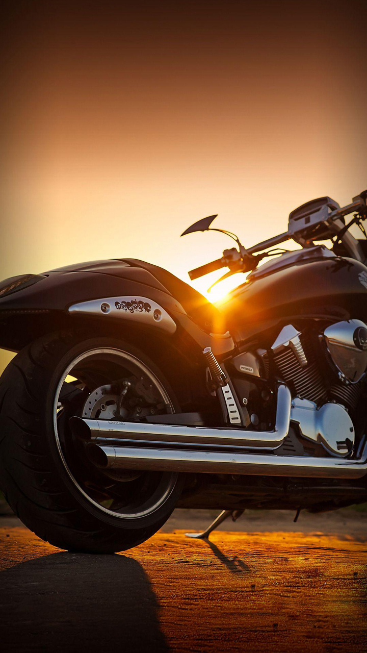 3. Wallpaper HP Motor Keren HD