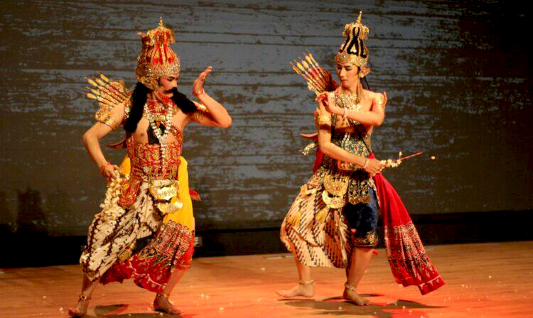 13 Tari Gambir Anom
